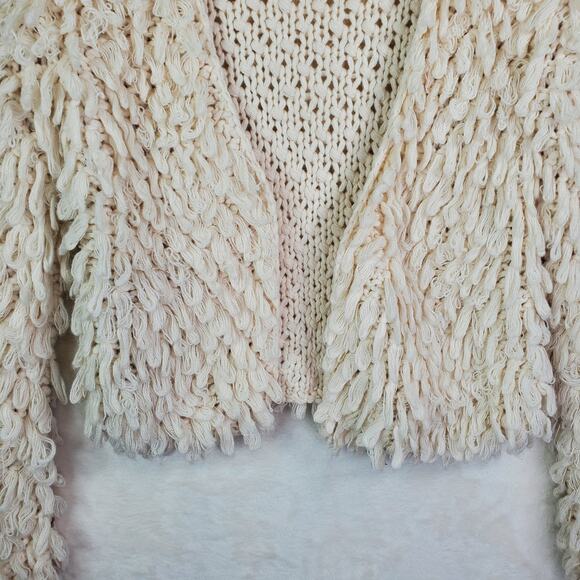 Mudd Cream Shaggy Cropped Cardigan Sweater Jacket Women Size Small Boho Knit - Picture 3 of 7